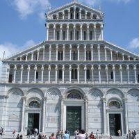 Haupteingang - Dom zu Pisa oder auch der Dom Santa Maria Assunta genannt 